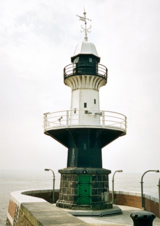 pier 1 lighthouse Brunsbüttel