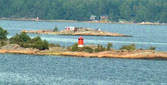 lighthouse Oskarshamn (little island)