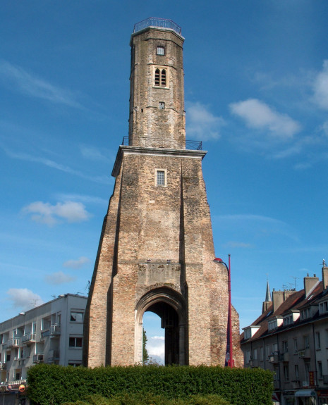 alter Leuchtturm Calais