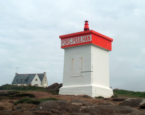 lighthouse Pors-Poulhan