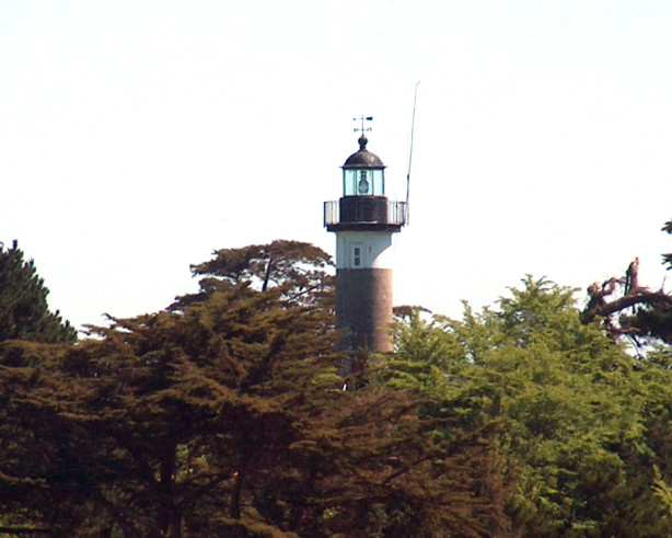 lighthouse Ile Tristan