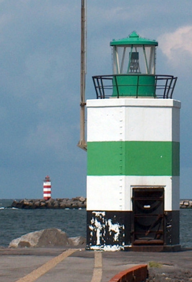 pier light of the channel entrance Ijmuiden