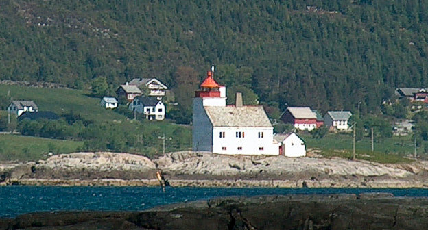 lighthouse Flåvær