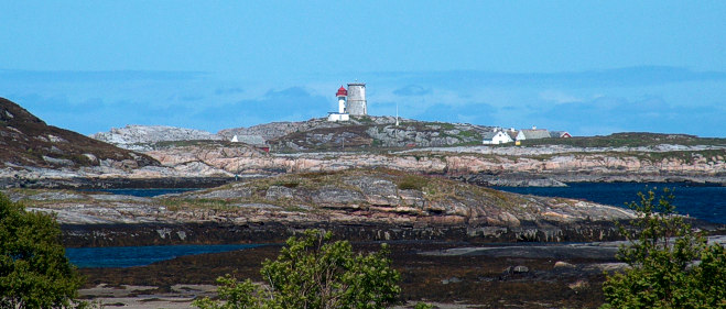 old and new lighthouse Kvitholmen