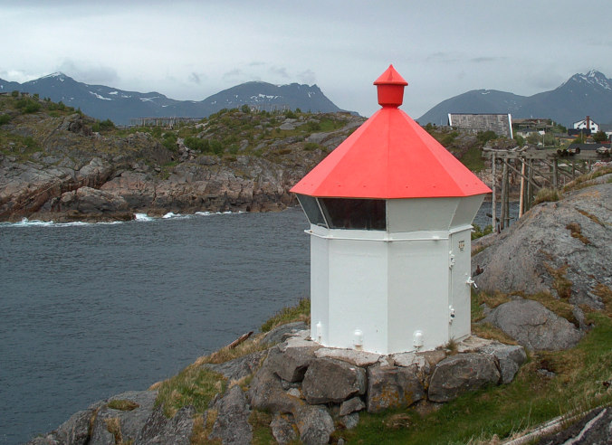 little lighthouse Henningsvær