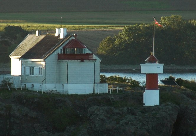 lighthouse Gullholmen