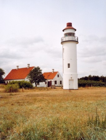 lighthouse Gabet with former houses of the lighthousekeeper